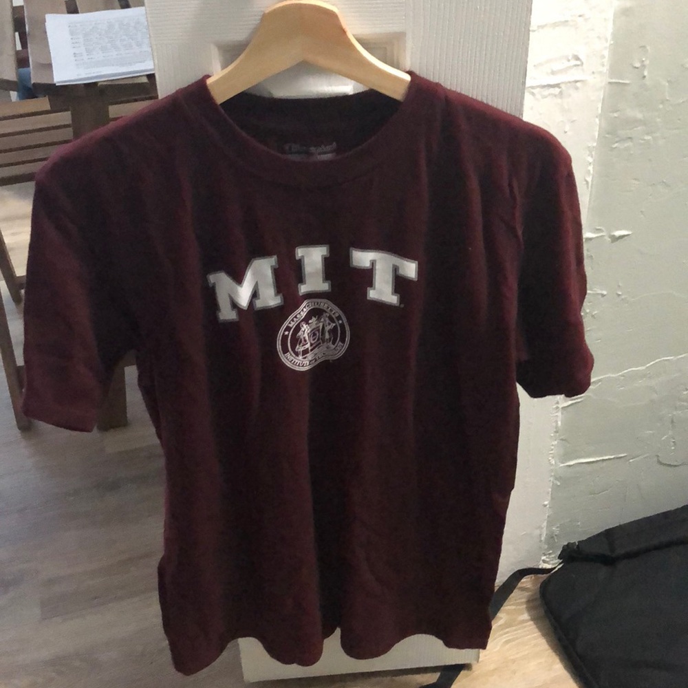 MIT tshirt